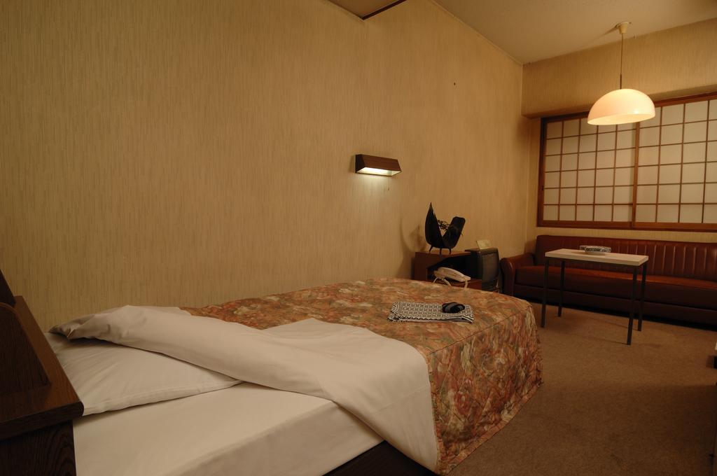 Hotel Iida Kyoto Phòng bức ảnh